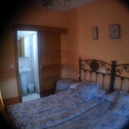 מלון Onís Casa Valle מראה חיצוני תמונה
