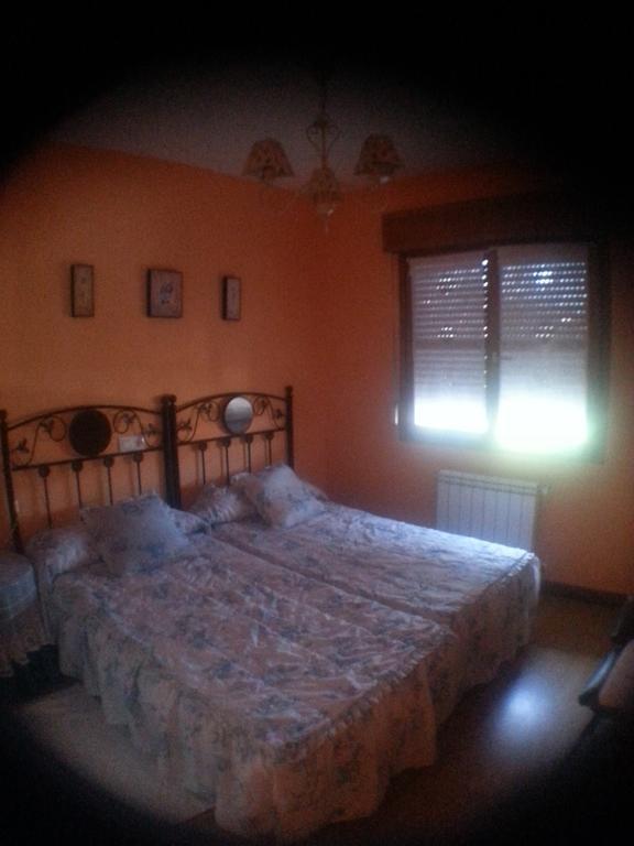 מלון Onís Casa Valle מראה חיצוני תמונה