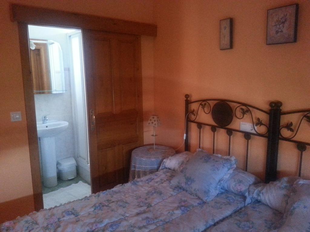 מלון Onís Casa Valle מראה חיצוני תמונה