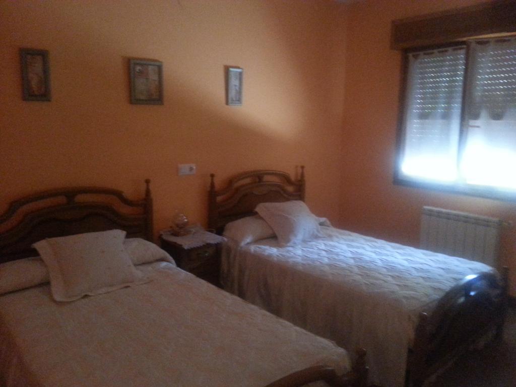מלון Onís Casa Valle מראה חיצוני תמונה